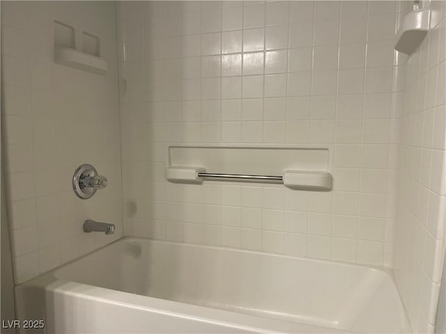 9333 Leaping Deer Pl Unit 103, Las Vegas, NV 89178 - full bath featuring bathing tub / shower combination