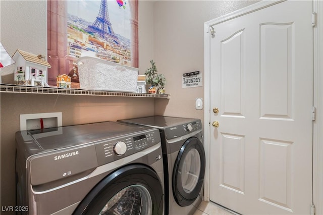10701 Windrose Point Ave, Las Vegas, NV 89144 - laundry area with washing machine and dryer