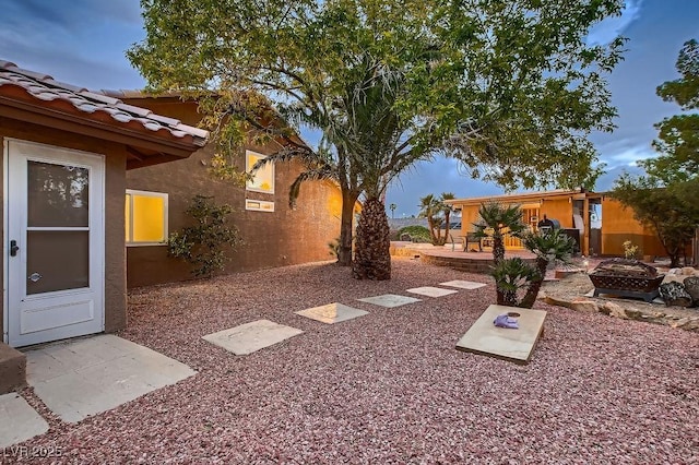 view of yard featuring a patio