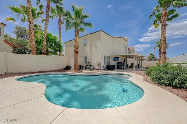 4 Tarryall Ter, Henderson, NV 89074 - view of swimming pool featuring a patio area and a fenced backyard