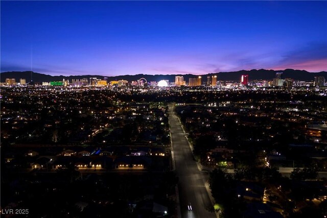 3706 Etendre Ct, Las Vegas, NV 89121 - view of city