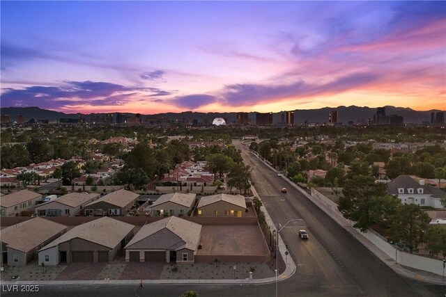 3706 Etendre Ct, Las Vegas, NV 89121 - view of urban area