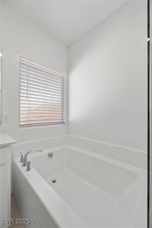 3706 Etendre Ct, Las Vegas, NV 89121 - bathroom featuring vanity and a garden tub