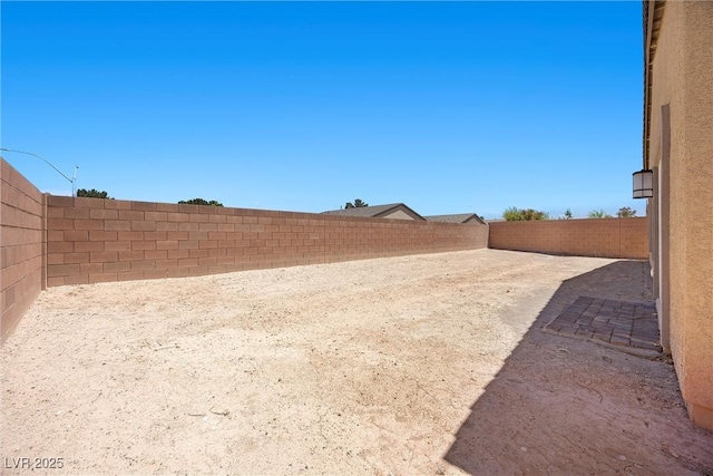 3706 Etendre Ct, Las Vegas, NV 89121 - fenced backyard featuring a patio area