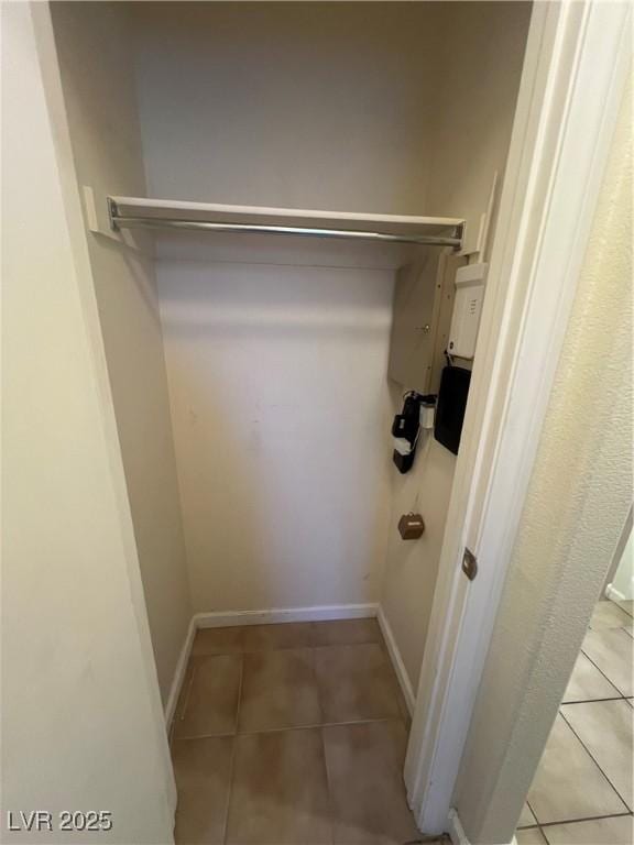 6545 Netherseal Ave, Las Vegas, NV 89139 - view of closet