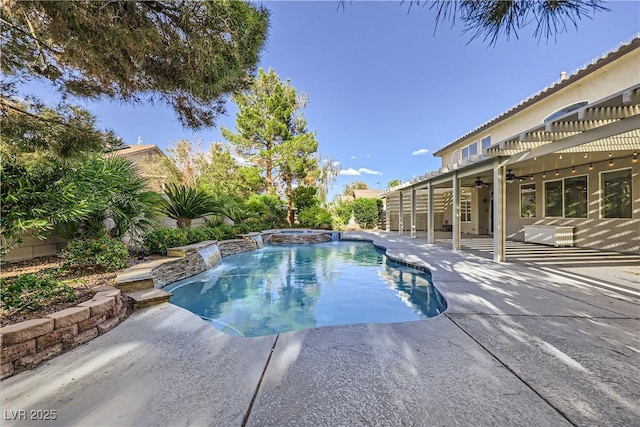 386 Wiseton Ave, Las Vegas, NV 89183 - view of swimming pool with a ceiling fan, a pergola, a patio, and a pool with connected hot tub