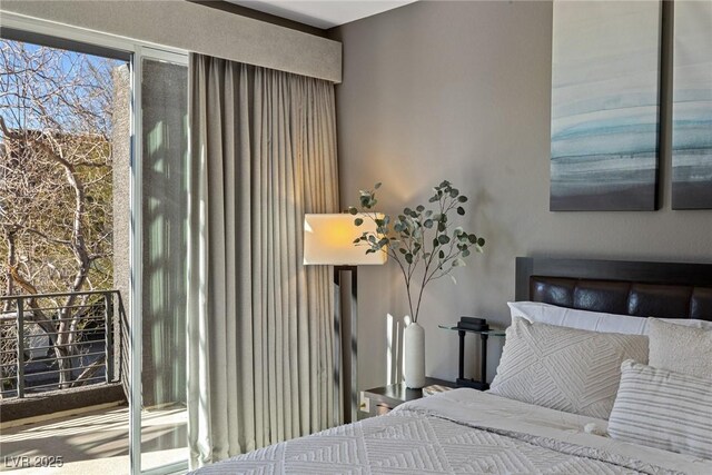 2672 Mystere Ct, Las Vegas, NV 89117 - view of bedroom