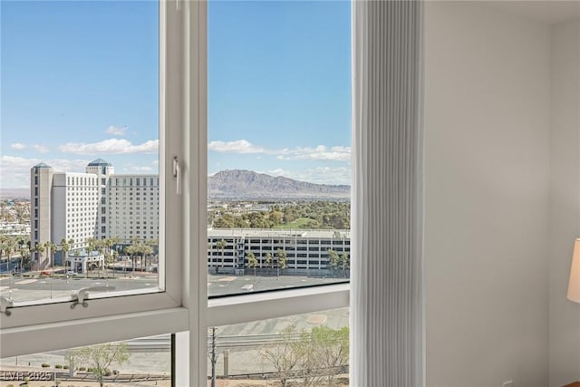 2777 Paradise Rd Unit 1105, Las Vegas, NV 89109 - detailed view of mountains