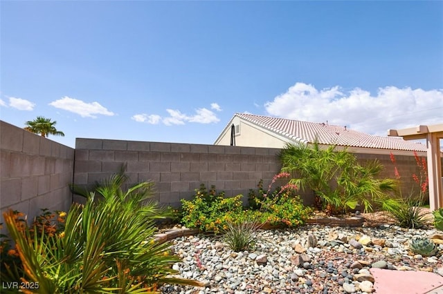 6016 Bungalow Bay St, Las Vegas, NV 89130 - view of fenced backyard
