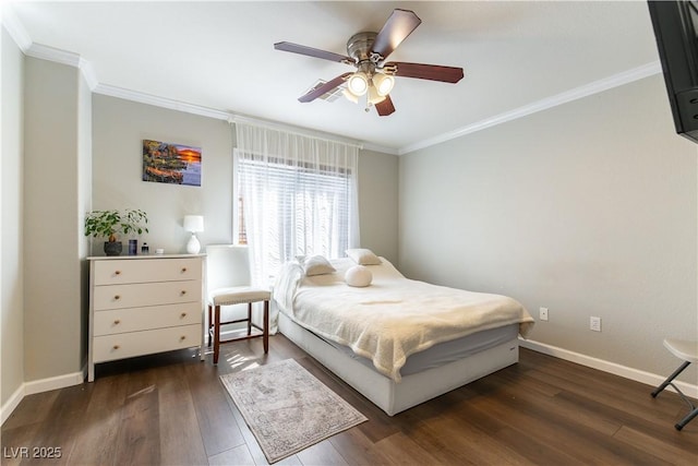 bedroom with crown molding, dark wood-style floors, baseboards, and ceiling fan