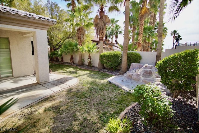 66 Sunset Bay St, Las Vegas, NV 89148 - view of yard featuring a patio area