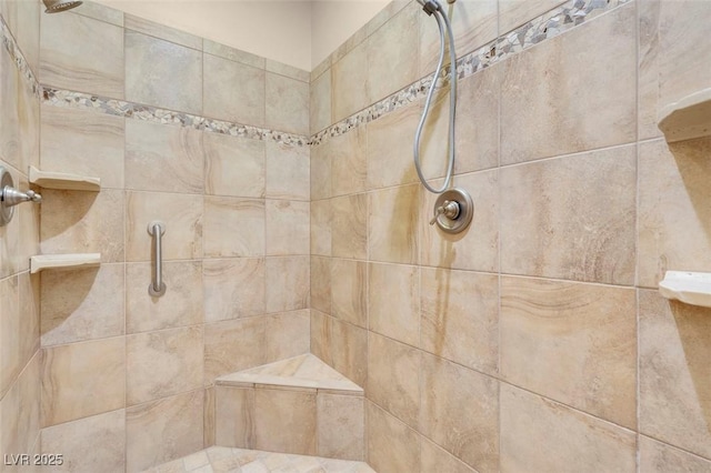7668 Friendly Breeze Ct, Las Vegas, NV 89123 - bathroom with a tile shower