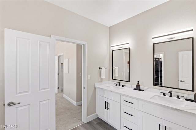 191 Reed Ln, Henderson, NV 89074 - full bath with double vanity and baseboards