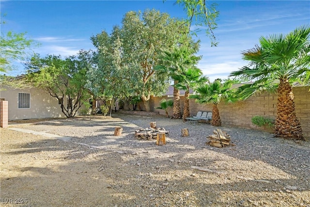 2309 Tedesca Dr, Henderson, NV 89052 - view of yard