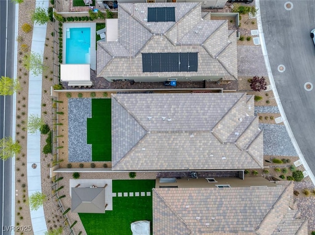 drone / aerial view of a pool area
