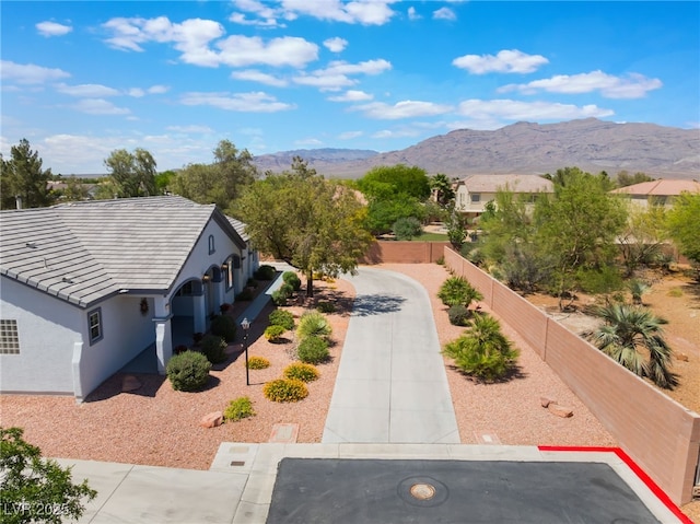 8125 Soledad Canyon St, Las Vegas, NV 89131 - view of subject property featuring a mountain backdrop