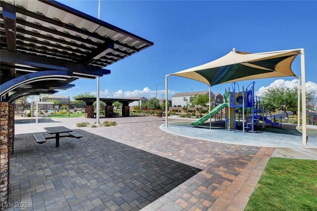 1055 Fish Pond Ave, Henderson, NV 89014 - view of community playground