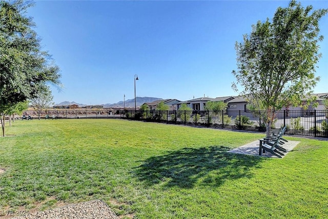 468 Harvest Rain, Las Vegas, NV 89011 - view of yard featuring a residential view