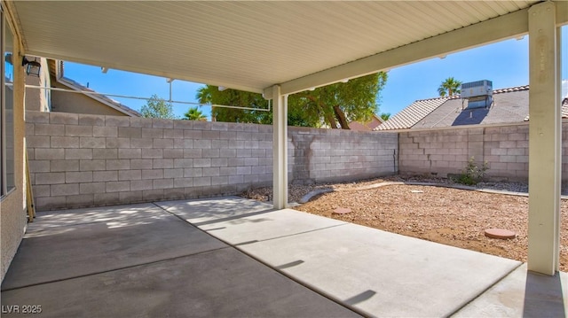 4653 Califa Dr, Las Vegas, NV 89122 - view of patio with a fenced backyard