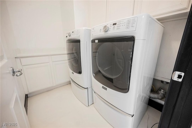 8244 Cupertino Heights Way, Las Vegas, NV 89178 - laundry area with washer and clothes dryer