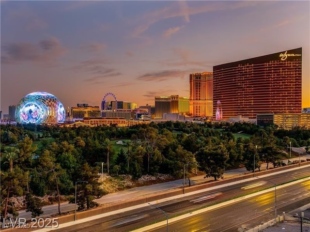 360 E Desert Inn Rd Unit 807, Las Vegas, NV 89109 - city view
