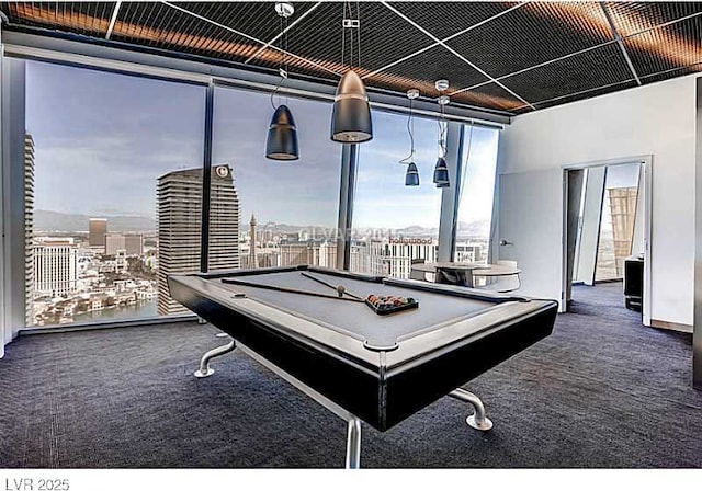 playroom with billiards, carpet flooring, and expansive windows