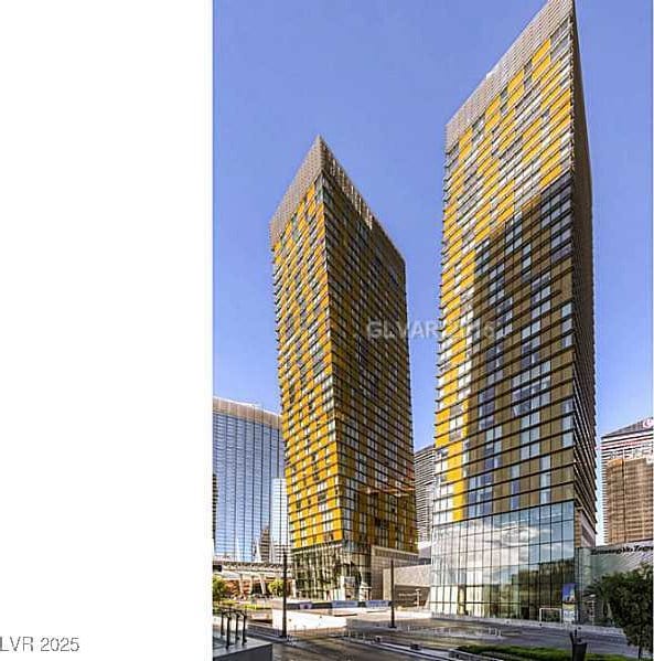 view of building exterior with a view of city