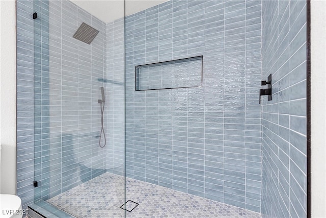 405 Oil Lantern Ln, Las Vegas, NV 89145 - full bathroom featuring walk in shower and toilet