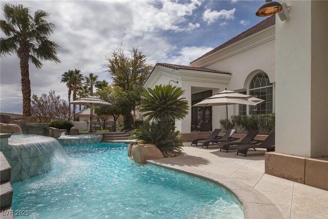 1610 Brock Ct, Las Vegas, NV 89117 - view of pool featuring a patio area and a pool with connected hot tub