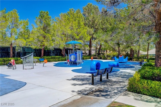 729 Sir James Bridge Way, Las Vegas, NV 89145 - view of community with fence and a patio area