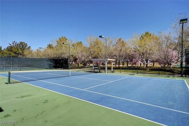 729 Sir James Bridge Way, Las Vegas, NV 89145 - view of tennis court featuring fence and community basketball court