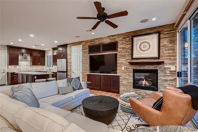 2435 Granada Bluff Ct, Las Vegas, NV 89135 - photo 6