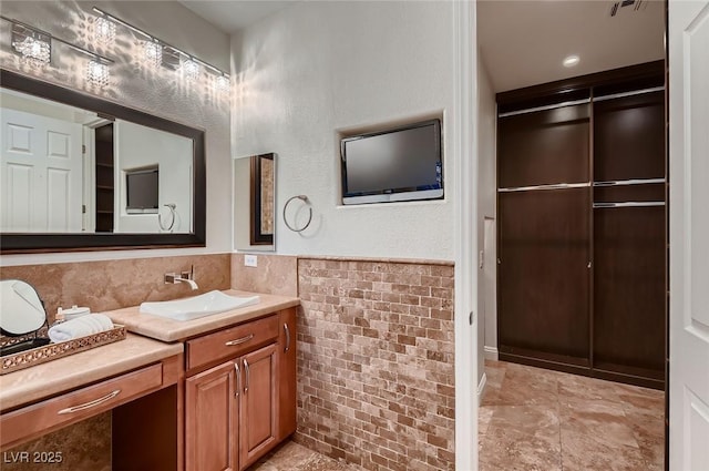 2435 Granada Bluff Ct, Las Vegas, NV 89135 - photo 21