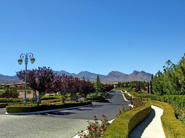 801 Aquitaine Ct, Las Vegas, NV 89145 - view of mountain backdrop
