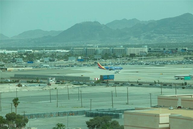 135 E Harmon Ave Unit 1102, Las Vegas, NV 89109 - mountain view