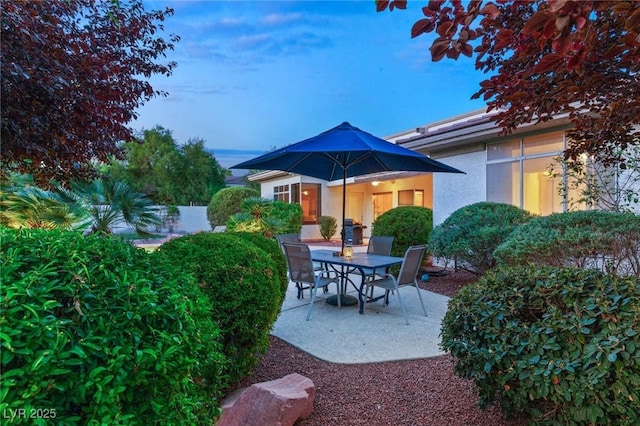 4649 Bird View Ct, Las Vegas, NV 89129 - view of patio / terrace with outdoor dining space