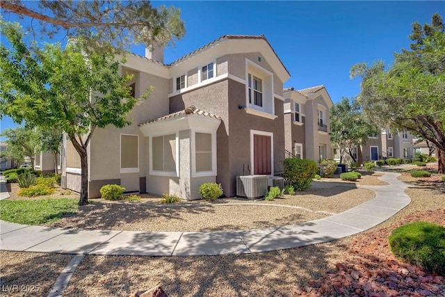 2325 Windmill Pkwy Unit 321, Henderson, NV 89074 - photo 2
