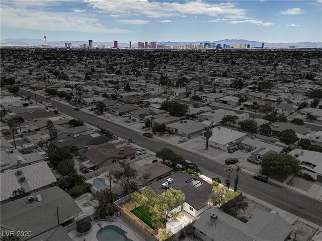 drone / aerial view of a skyline view