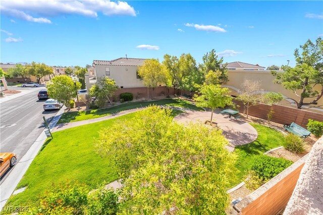 9753 Villa Lorena Ave, Las Vegas, NV 89147 - view of yard with a residential view