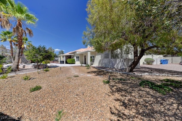 7540 Crystal Cave Dr, Las Vegas, NV 89117 - view of yard with fence