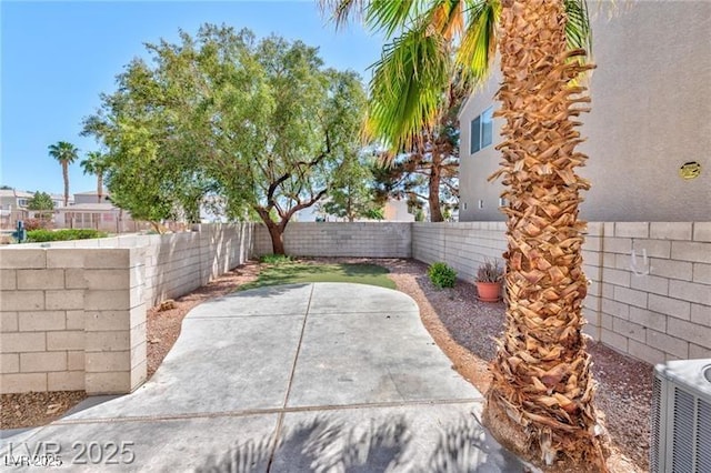 9979 Keephills St, Las Vegas, NV 89183 - view of patio featuring a fenced backyard