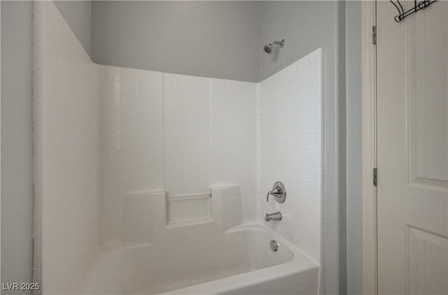 bathroom featuring shower / bath combination