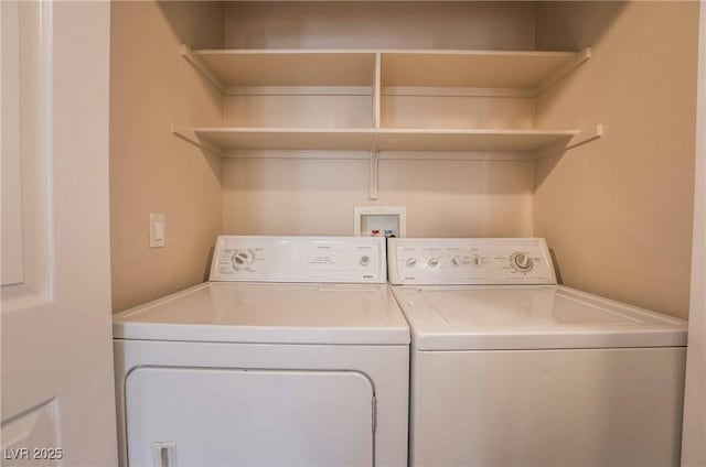1050 E Cactus Ave Unit 1128, Las Vegas, NV 89183 - laundry room featuring washer and clothes dryer