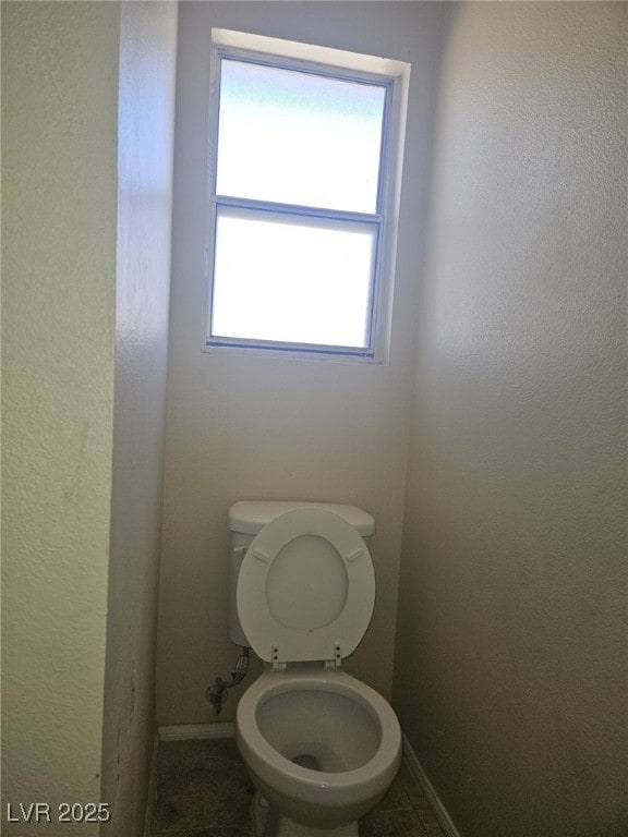 7300 Pirates Cove Rd Unit 2025, Las Vegas, NV 89145 - bathroom featuring toilet and baseboards