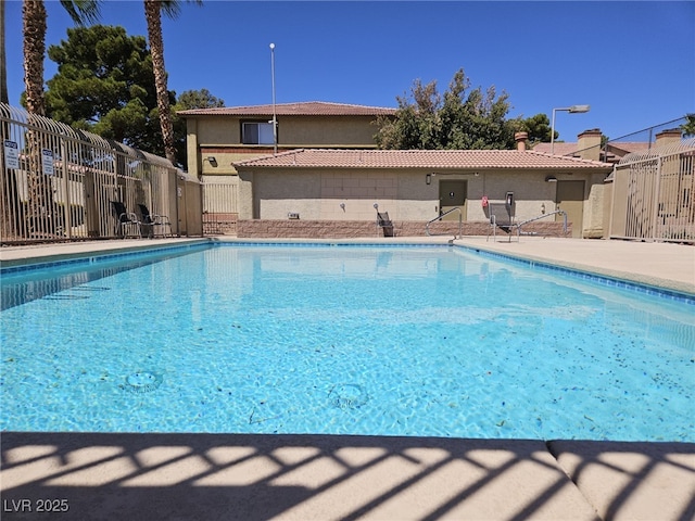 7300 Pirates Cove Rd Unit 2025, Las Vegas, NV 89145 - community pool featuring fence
