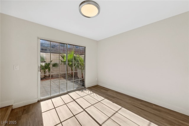 2834 Crystal Lantern Dr, Henderson, NV 89074 - empty room featuring light wood-style flooring and baseboards