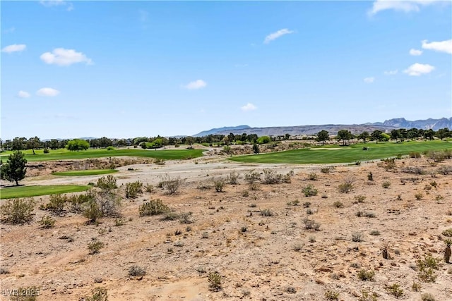 9125 Las Manaitas Ave Unit 302, Las Vegas, NV 89144 - mountain view featuring a golf course