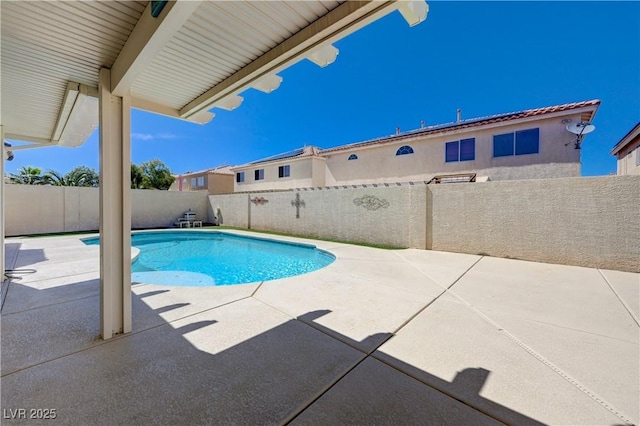 472 Staghorn Pass Ave, Las Vegas, NV 89183 - view of pool featuring a fenced backyard and a patio area