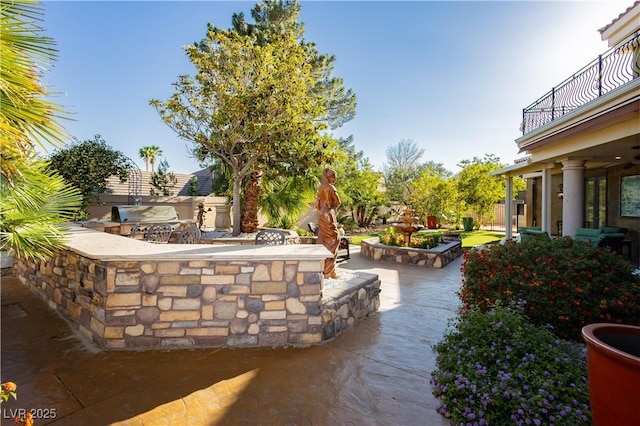7625 Coley Ave, Las Vegas, NV 89117 - view of patio featuring a balcony