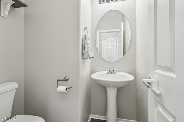 914 Appaloosa Hills Ave, North Las Vegas, NV 89081 - half bath with toilet and a sink